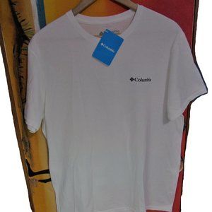 NWT White Columbia T-shirt